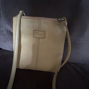 Fossil Crossbody. Very good condition
